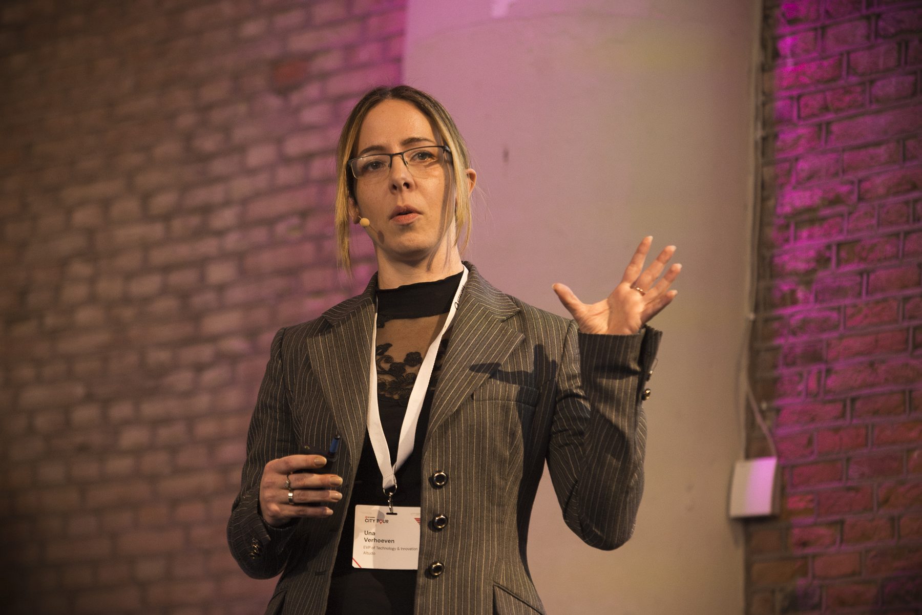 Una Verhoeven speaking at the Sitecore City Tour, Amsterdam